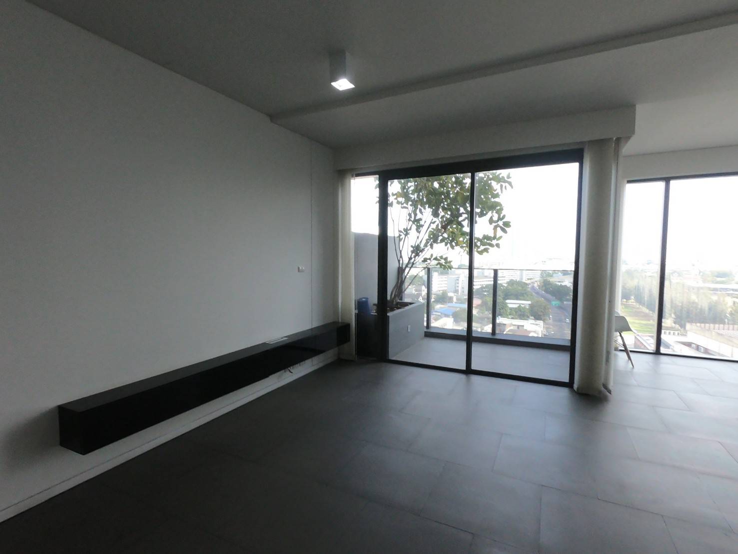 ห้เช่าคอนโด Siamese Ratchakru (ไซมิส ราชครู) 1 ห้องนอน หรือทำเป็นโฮมออฟฟิศ 1 ห้องน้ำ ขนาด 90