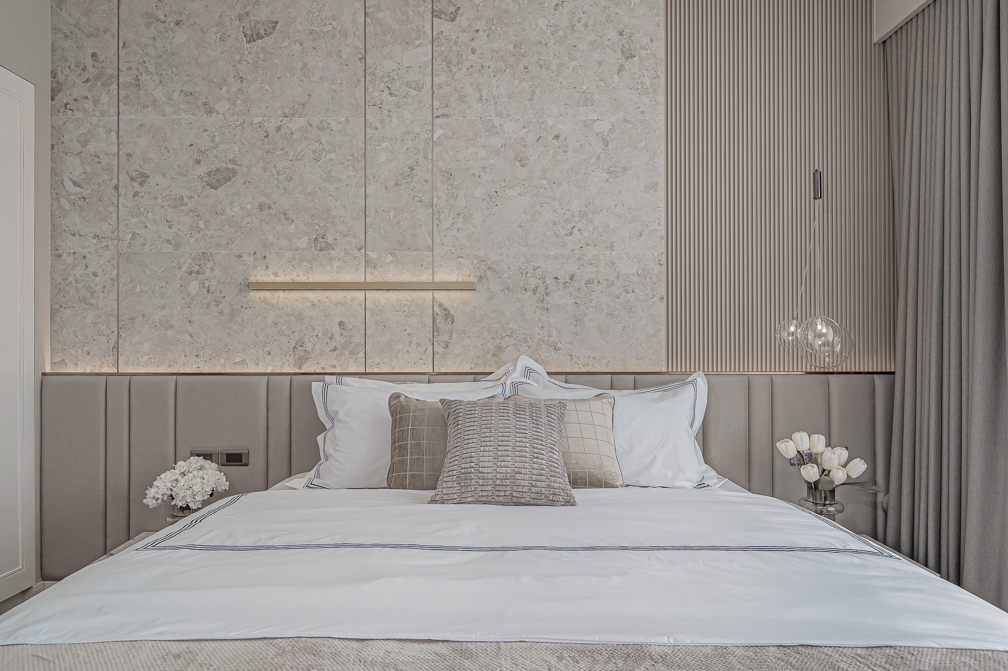 ขาย/ให้เช่าคอนโด Hampton Thonglor 10 (แฮมป์ตัน ทองหล่อ 10) Rare Large 3 ห้องนอน 3 ห้องน้ำ 1 ห้องแม่บ้าน