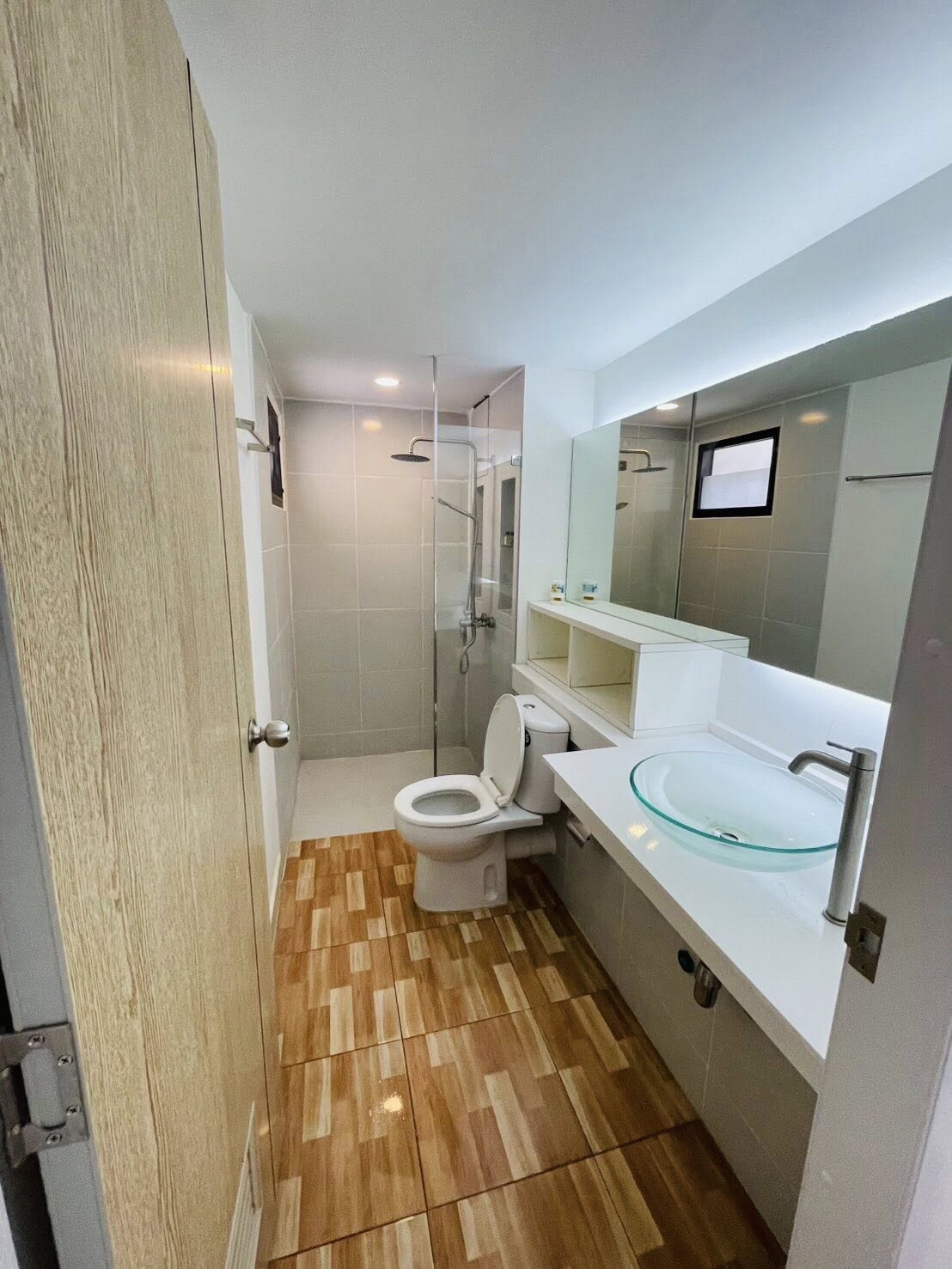 ให้เช่าคอนโด เลเวล คอนโด บางนา / For Rent Level Condo Bang Na (English below)