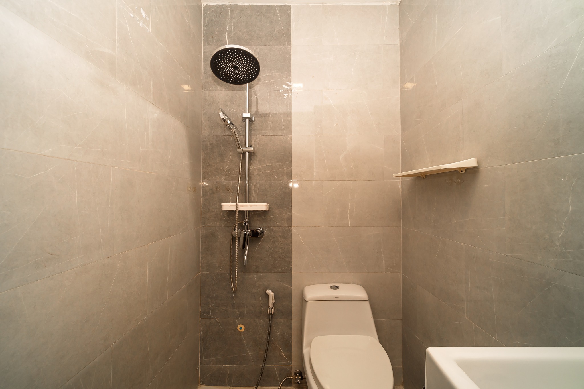 🏡 ให้เช่าทาวน์โฮมหรู Tropical House ทองหล่อ 25 / For Rent Tropical House Thonglor 25 ( English below )