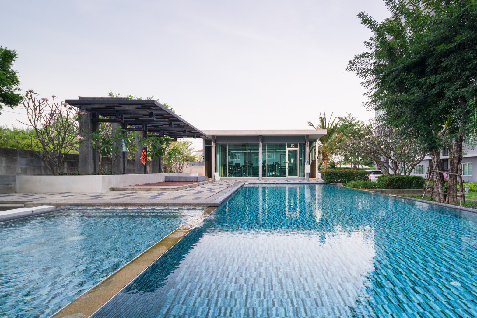 ✨ ขายด่วน! dcondo Ram Intra (ดีคอนโด รามอินทรา) 1 ห้องนอน 1 ห้องน้ำ, ครัวแยก ขนาด 30 ตรม. ชั้น 3 ตึก D ระเบียงทิศใต้ 🌿