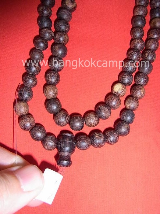 ไม้มงคลหายาก... ประคำ(ไม้แก่นมะขาม) ลายสวย ขนาด10มิล.ยาว18.5นิ้ว ...ไม้แก่นมะขามแท้ทุกเม็ด (CN009)