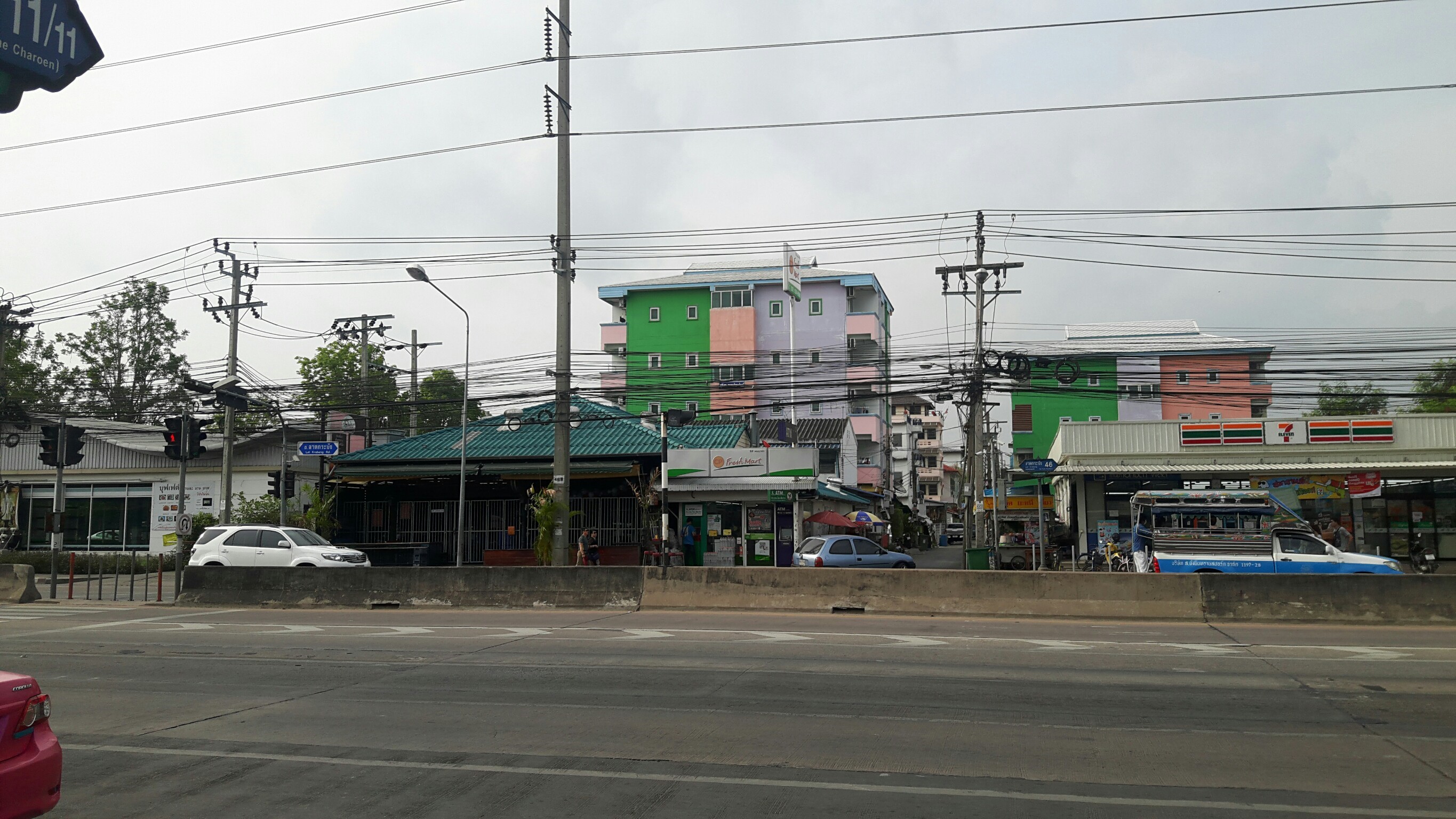 รหัสทรัพย์ 33318 ขายห้องเช่า(อพาร์ทเม้นท์ ลาดกระบัง 46 ) 2 ชั้น อยู่ในซอย ลาดกระบัง 46