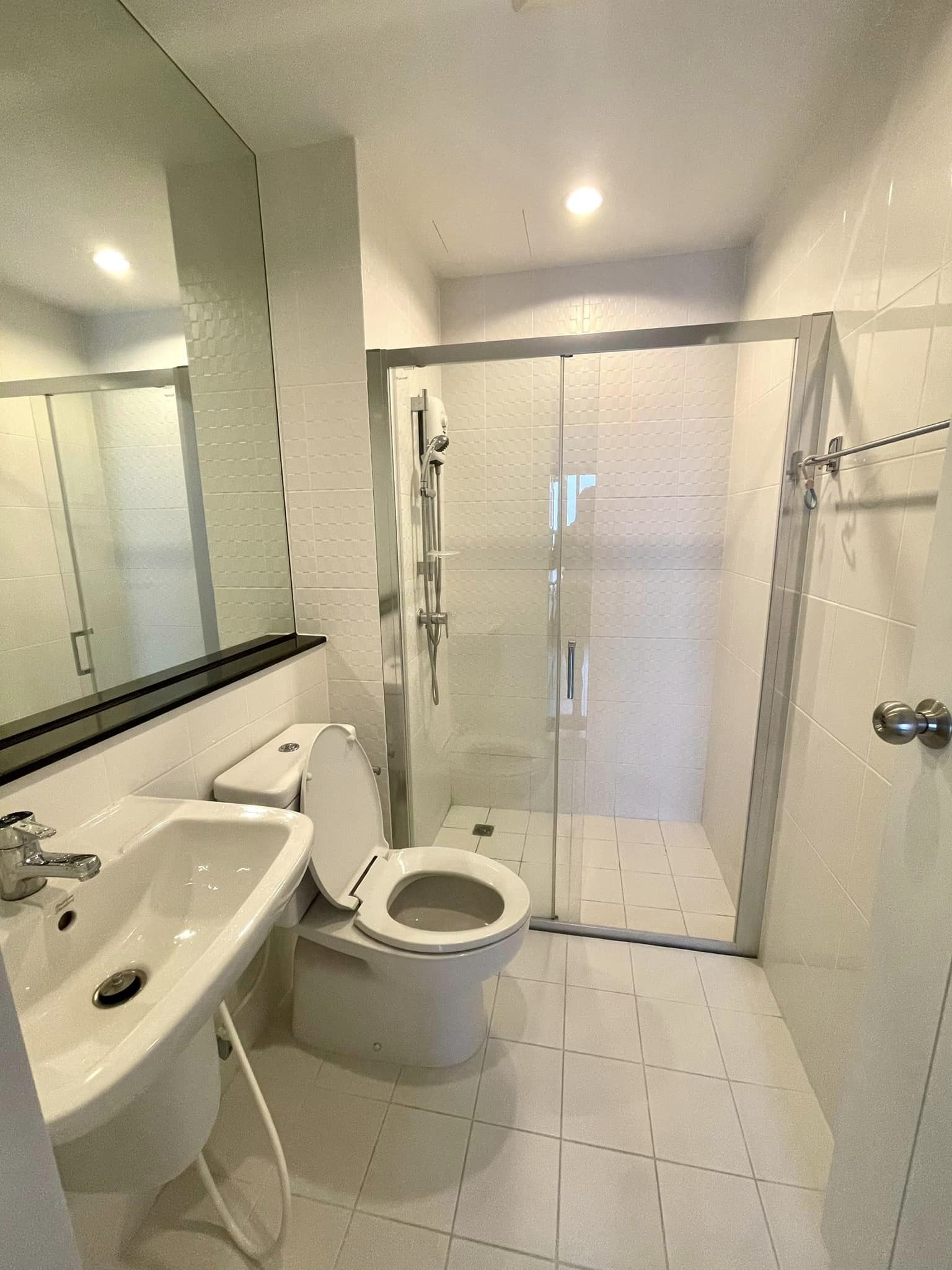 ให้เช่าคอนโดติดห้าง The Tree Interchange (เดอะ ทรี อินเตอร์เชนจ์) ชั้น 27 วิว สวย ขนาด 36 ตรม. เฟอร์ครบ 1ห้องนอน 1 ห้องน้ำ อาคาร A