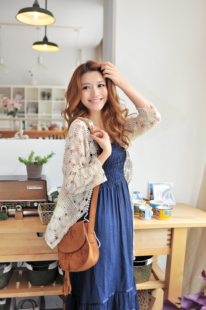 FASHION เสื้อคลุมแฟชั่น ผ้าถัก แขนยาว สีผ้าดิบ เนื้อนิ่ม ใส่สบาย ใช้เป็นผ้าคลุมไหล่ น่ารัก ASIA STREET FASHION