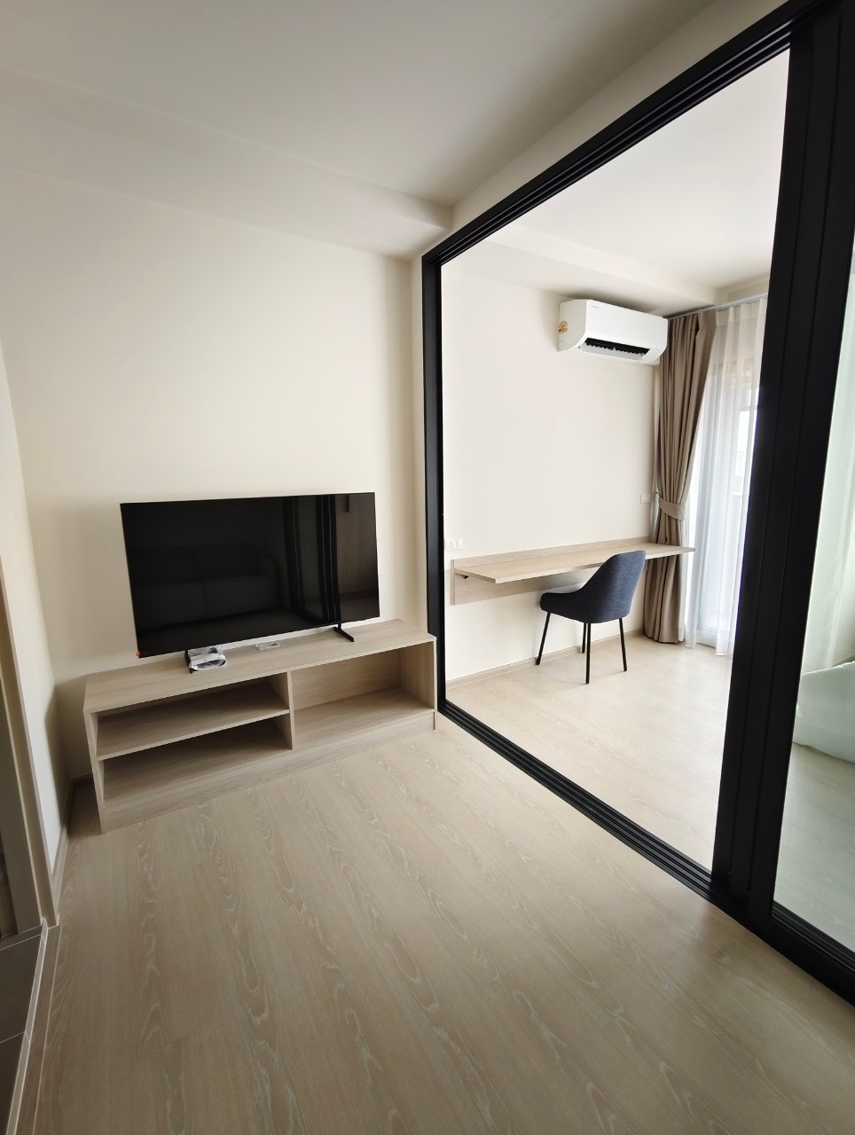 ให้เช่าคอนโด Dcondo Shine Rangsit (ดีคอนโด ชายน์ รังสิต)