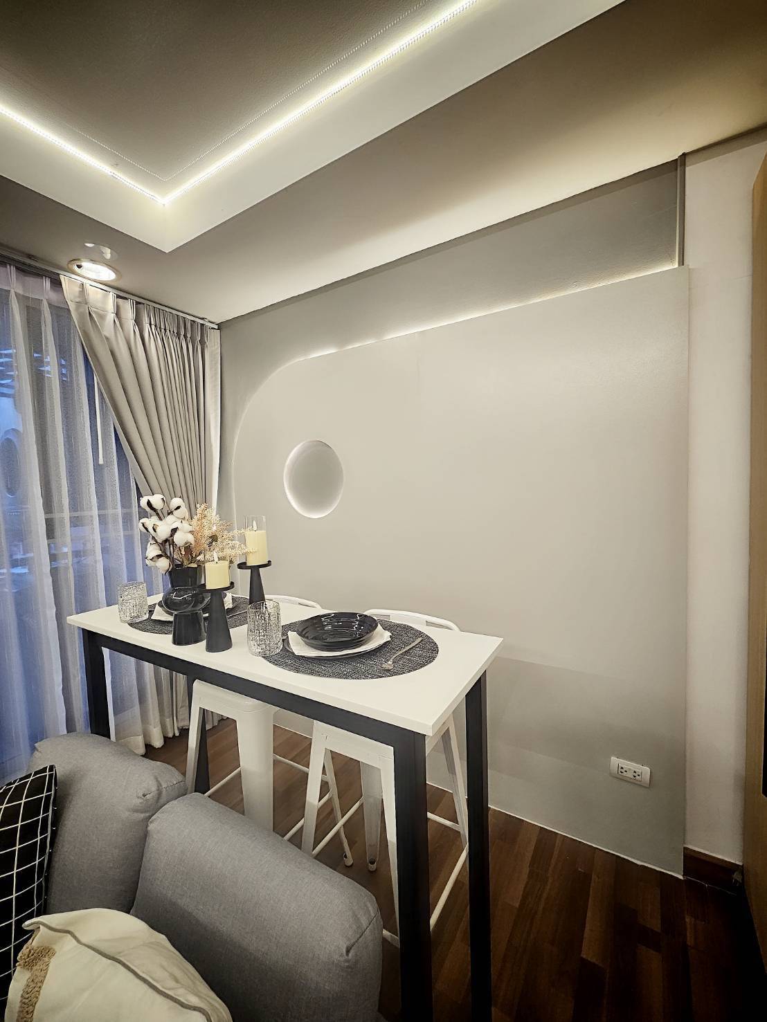 ขายคอนโด เดอะ คริส เอ๊กซ์ตร้า 4 (รัชดา 17) The Kris Extra 4