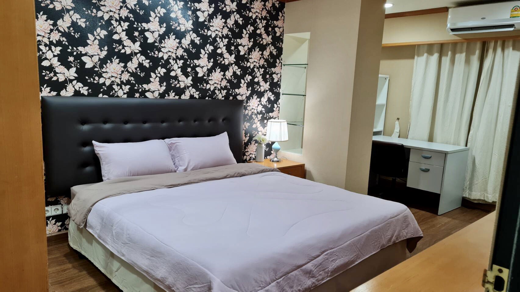 ให้เช่าคอนโด Green Point Silom (กรีนพอยท์ สีลม) 1 ห้องนอน 1 ห้องน้ำ ชั้น 2 อาคาร 3