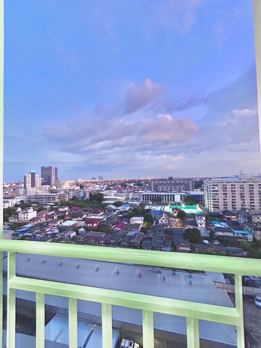 ขายด่วน! คอนโดลุมพินี คอนโดทาวน์ รามอินทรา - นวมินทร์ แต่งใหม่ พร้อมอยู่ ฟรีโอน! 🔥 💰 ราคาสุดคุ้มเพียง 1.29 ล้านบาท!