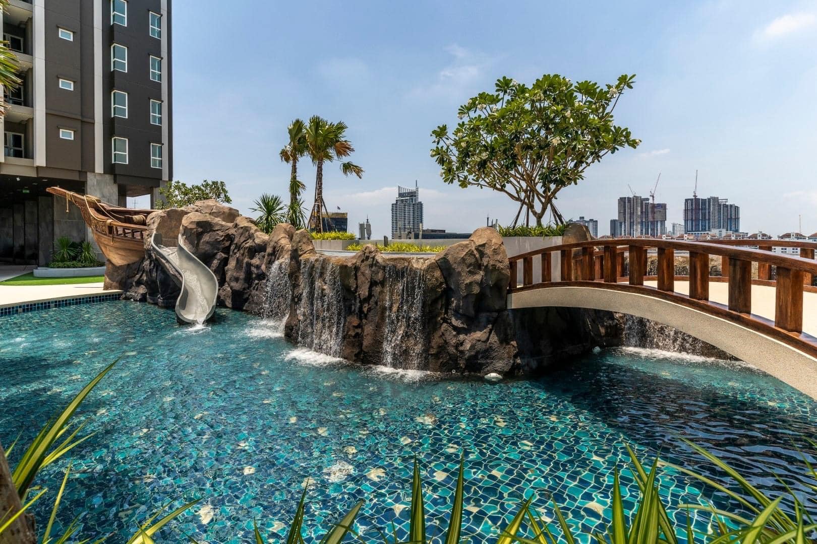 ให้เช่าคอนโด Supalai Veranda Ramkhamhaeng (ศุภาลัย เวอเรนด้า รามคำแหง) - 2 ห้องนอน; 2 ห้องน้ำ; ครัวแยก; ห้องมุม