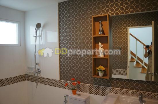 ขายบ้านเดี่ยว 2 ชั้น โครงการ หมู่บ้านคาซ่าแกรนด์ รัตนาธิเบศร์ ราชพฤกษ์ ราคา 9.89 ล้าน