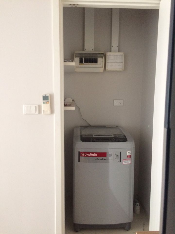 ✨ ให้เช่า Hive Sathorn คอนโดหรูติด BTS กรุงธนบุรี เพียง 100 เมตร!