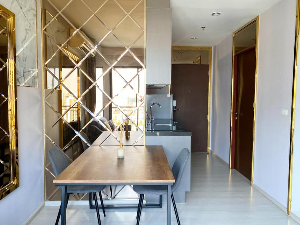 คอนโดให้เช่า: Rhythm Asoke (ริทึ่ม อโศก 1 ) 2 ห้องนอน 1 ห้องน้ำ ชั้น 26 พื้นที่: 42 ตรม. ,