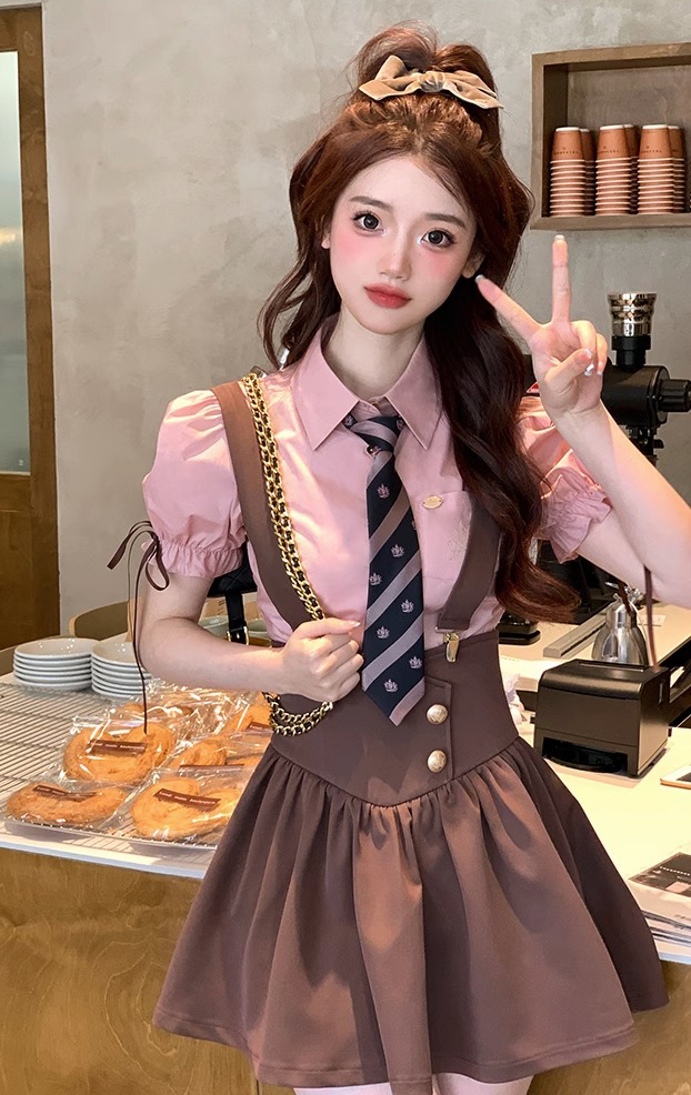 Acaine : พรีออเดอร์ เสื้อเชิ้ตครอปสั้น+เนคไท แบรนด์แท้