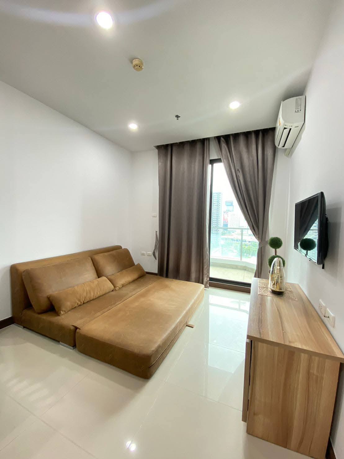 ให้เช่าด่วนก่อนเต็มคอนโด Supalai Premier @ Asoke (ศุภาลัย พรีเมียร์ แอท อโศก)