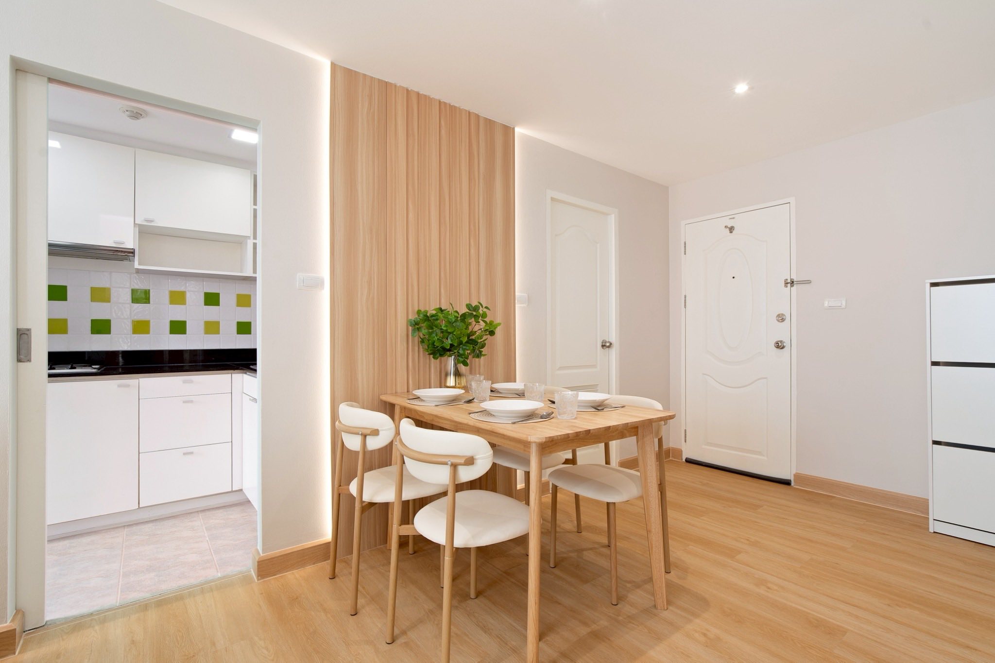 ðĄâĻ āļāļēāļĒāļāļāļāđāļ āđāļāļĢāļĄāļŠāļīāļĢāļī āļāļđāļāļĩāļ āļāļēāļĢāđāļ āļāļāļāđāļāļĄāļīāđāļāļĩāļĒāļĄ / Premsiri Boutique Park Condominium âĻ