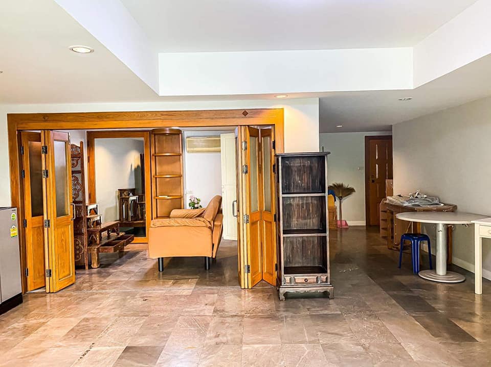 ขายถูก คอนโดใจกลางเมือง ทำเลทอง Sathorn Condo Place (สาธร คอนโด เพลส) รายละเอียดของห้อง 2 ห้องนอน 2 ห้องน้ำ