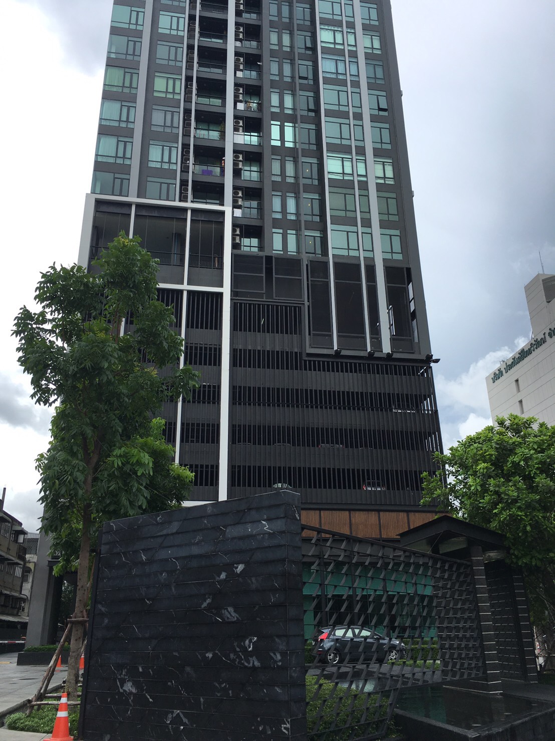 ให้เช่าคอนโดThe Capital Ratchaprarop-Vibha (เดอะ แคปิตอล ราชปรารภ-วิภา) 1 ห้องนอน 1 ห้องน้ำ