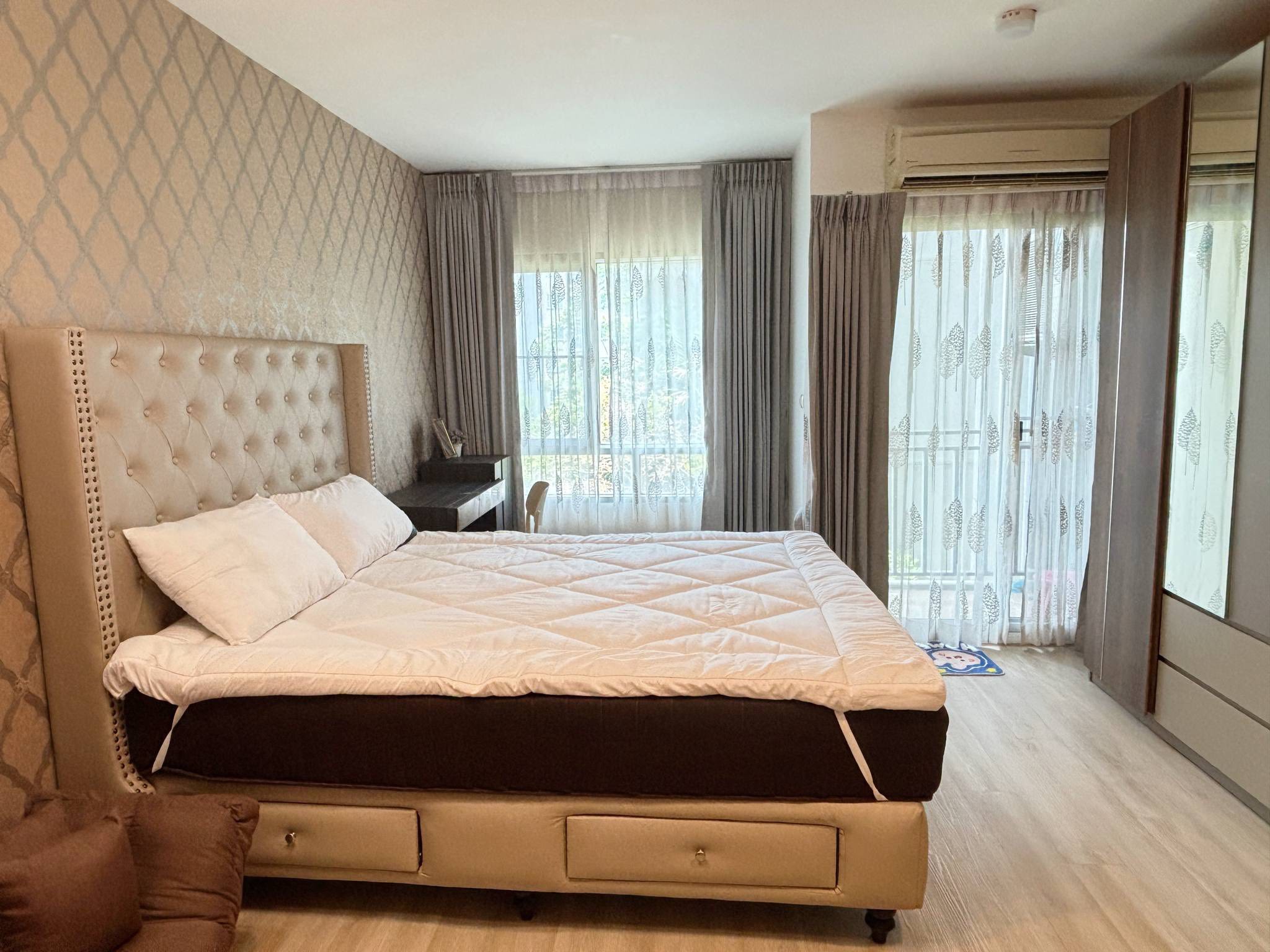 🏡 ให้เช่าคอนโด IRIS AVENUE อ่อนนุช – ลาดกระบัง ห้องวิวสระว่ายน้ำ สวย พร้อมเข้าอยู่!