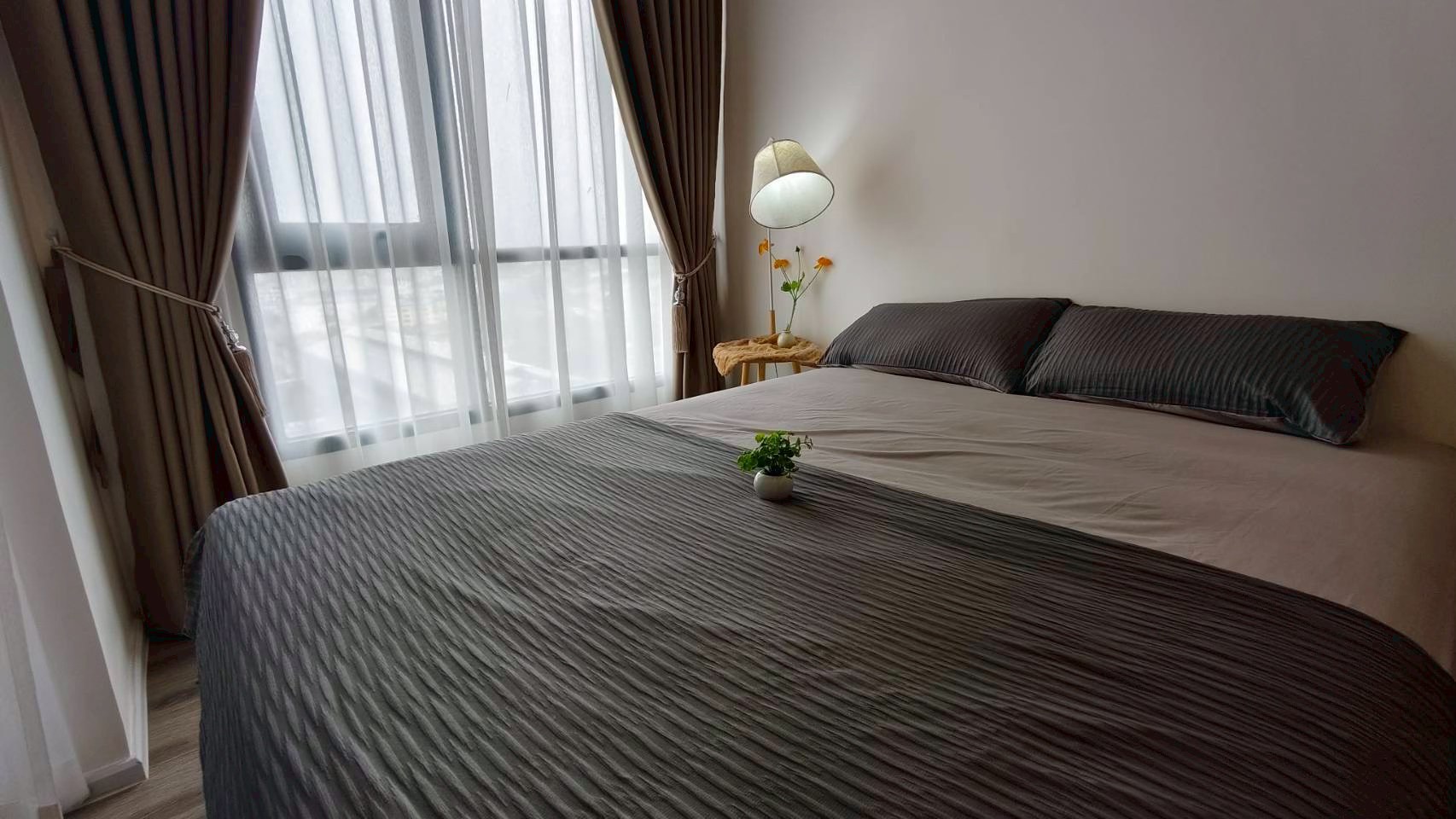 ให้เช่าคอนโด ไนท์บริดจ์ สุขุมวิท–เทพารักษ์ / For Rent Knightsbridge Sukhumvit – Thepharak (English below)