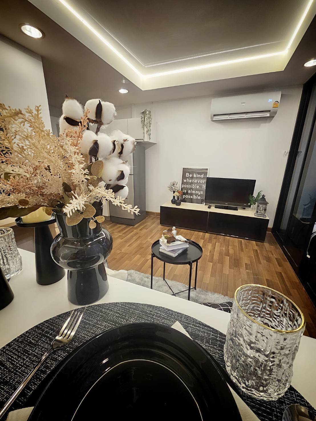 ขายคอนโด เดอะ คริส เอ๊กซ์ตร้า 4 (รัชดา 17) The Kris Extra 4