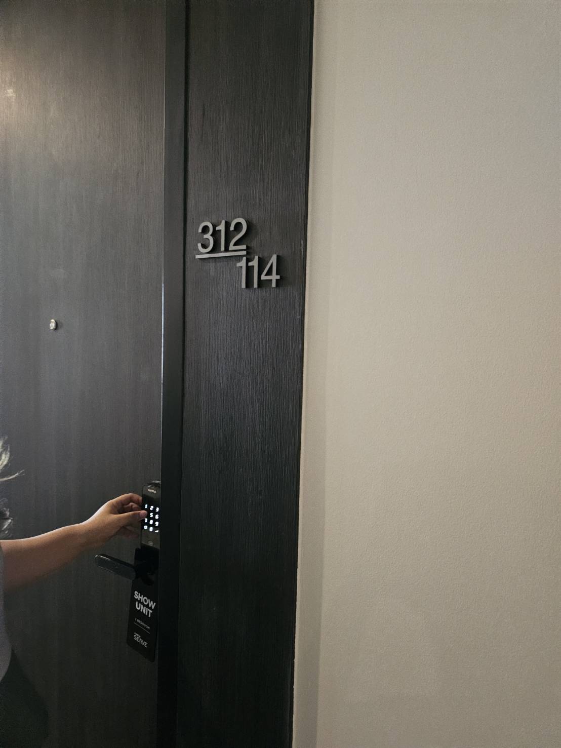 ให้เช่าคอนโด Life One Wireless (ไลฟ์ วัน ไวร์เลส) (เพลินจิต) ห้อง Studio 1 ห้องน้ำ ขนาด 24 ตรม. ห้อง 1135 ชั้น 35