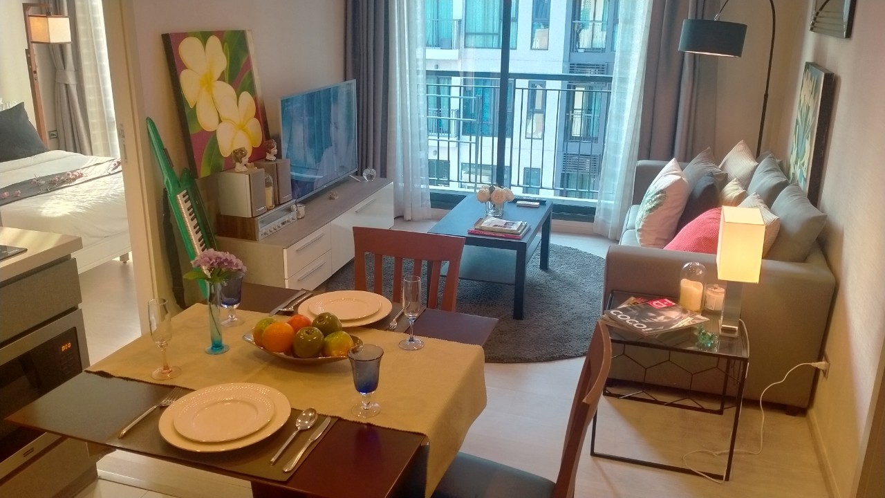 ขาย / ให้เช่าคอนโด Rhythm Sukhumvit 36 - 38 (ริทึ่ม สุขุมวิท 36-38) 2 ห้องนอน 2ห้องน้ำ ขนาด 56 ตรม