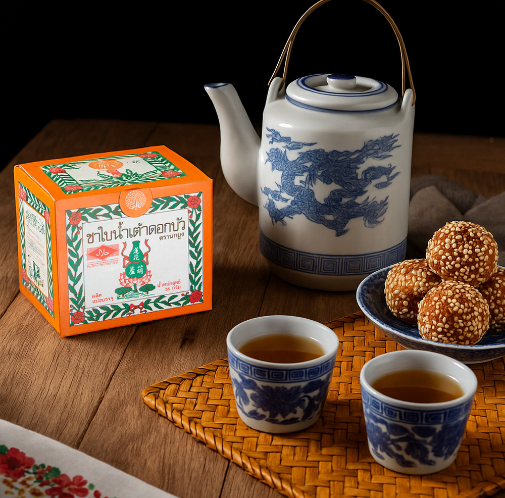 ชาใบ น้ำเต้าดอกบัว ตรานกยูง 1 กล่อง