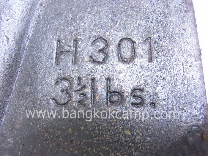 จอบ ตราไก่ ขนาด3.5Lbs. ตอกตราไก่ สวยคมชัด ใหม่เก่าเก็บ.......คลาสิกดีครับ