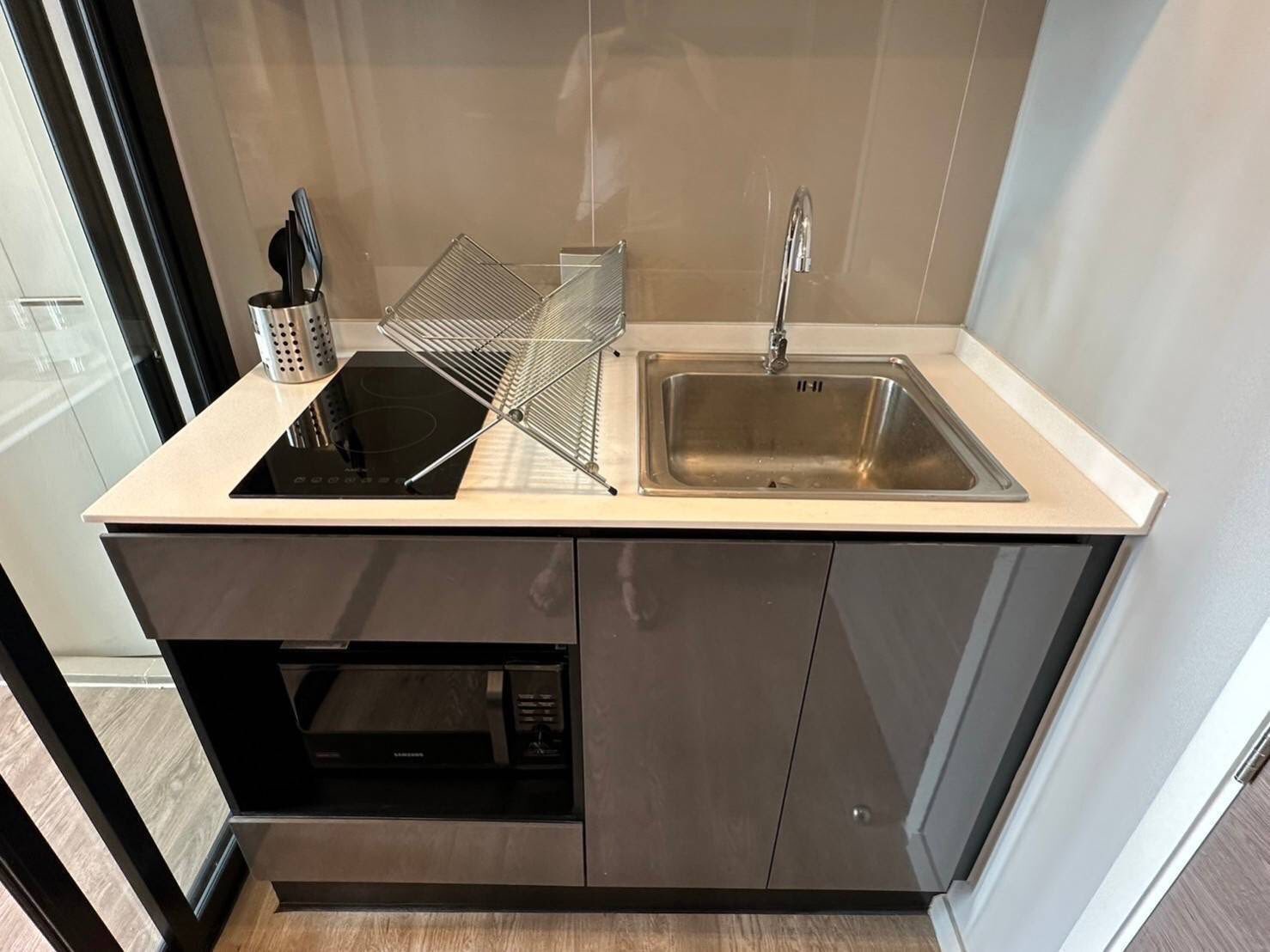 ให้เช่าคอนโด Modiz Sukhumvit 50 (โมดิซ สุขุมวิท 50) ใกล้ BTS อ่อนนุช เดินทางสะดวก ใจกลางสุขุมวิท