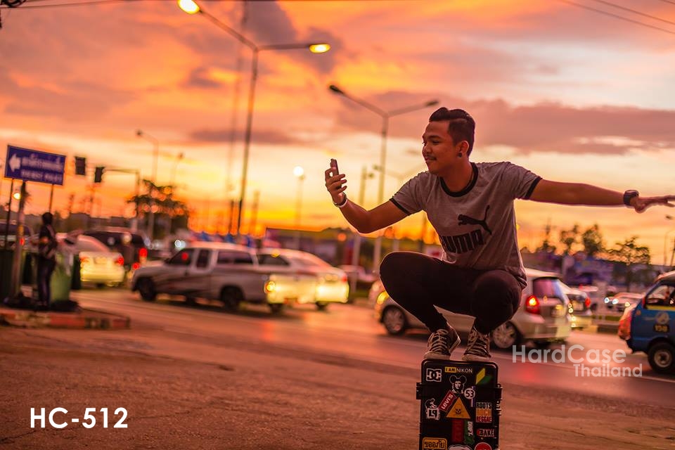 กระเป๋ากล้อง Hardcase ล้อลาก HARZ รุ่น HC-512 สีดำ ไส้โฟมลูกเต๋า