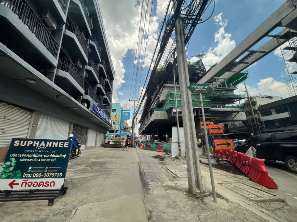 ให้เช่า เดอะ คิวบ์ เซาท์ แจ้งวัฒนะ 15/1 (The Cube South Chaengwattana 15/1) ห้อง 35 ตรม ตึก C ชั้น 4 2 ห้องนอน ทำสัญญารายปี 13,000 บาท