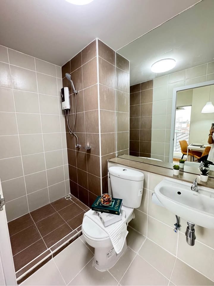 ขายถูกคอนโด The Privacy Ladprao - Sena (เดอะ ไพรเวซี่ ลาดพร้าว - เสนา) ใกล้ MRT ลาดพร้าว พร้อมเข้าอยู่ทันที