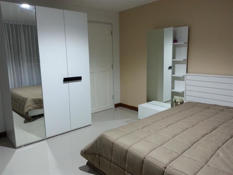 ให้เช่าคอนโดตากอากาศ Rama Harbour View Condo (รามาฮาร์เบอร์วิว คอนโดมิเนียม) 2 ห้องนอน 2 ห้องน้ำ ขนาด 125 ตรม