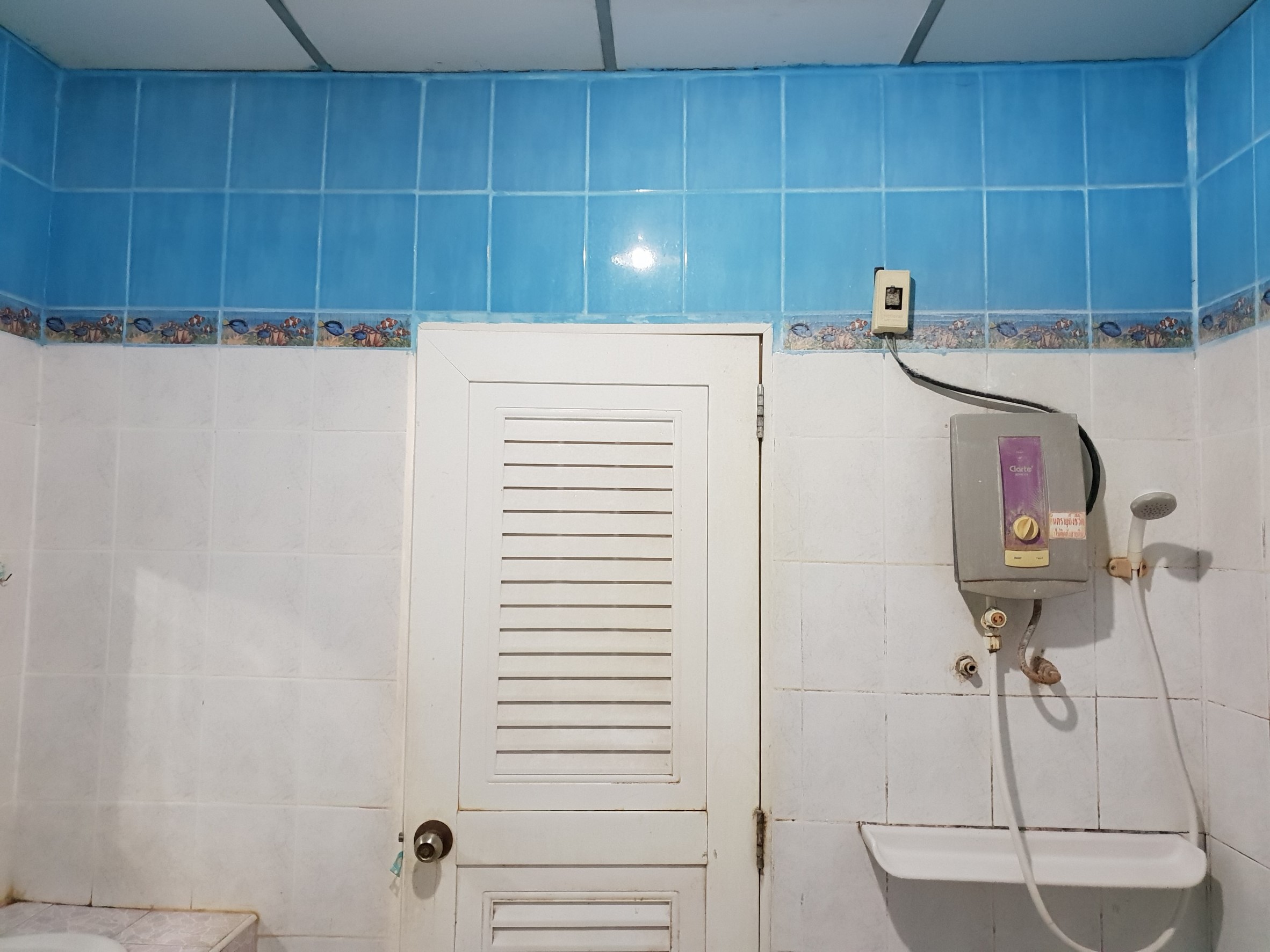 ขาย / เช่าบ้านแฝด 2 ชั้น หมู่บ้าน รังสิยา ซ.อุดมสุข 58 ถ.สุขุมวิท 103 ขายราคา 5.5 ล้าน 3 ห้องนอน