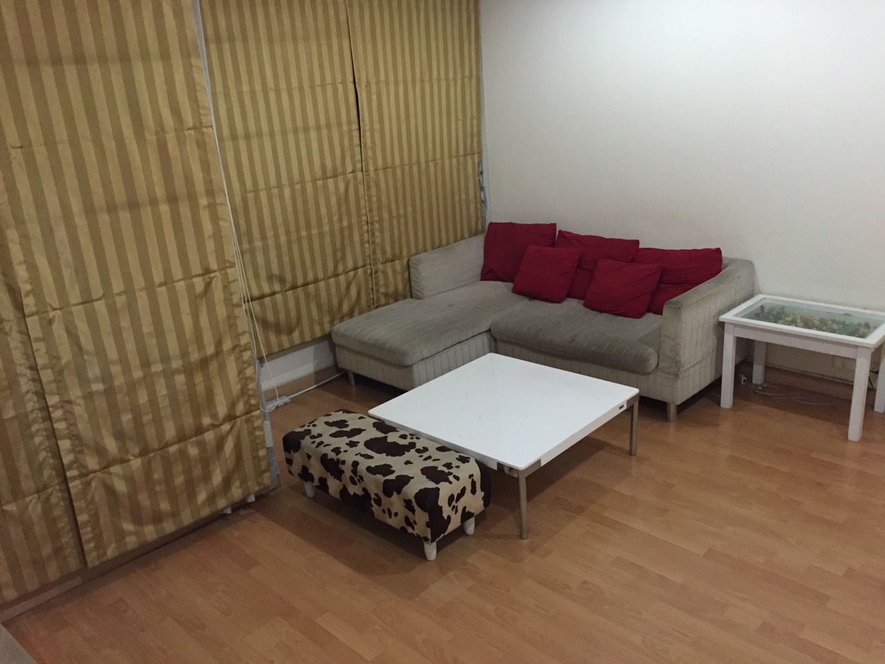 ขายถูกคอนโด Life @ Phahon18 ( ไลฟ์ แอท พหลฯ18 )(พหลโยธิน 18) แบบ 2 ห้องนอน 2 ห้องน้ำ ราคา 5.2 ล้าน ฟรีโอน พื้นที่ 62 ตร.ม ชั้น 2 (ห้อง19) ห้องมุม ทิศตะวันออก พร้อมเฟอร์