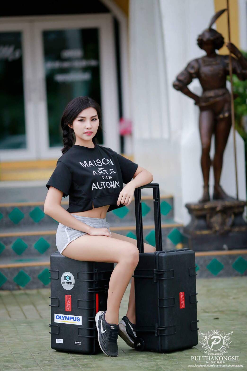 กระเป๋ากล้อง Hardcase ล้อลาก HARZ รุ่น HC-512 สีดำ ไส้โฟมลูกเต๋า