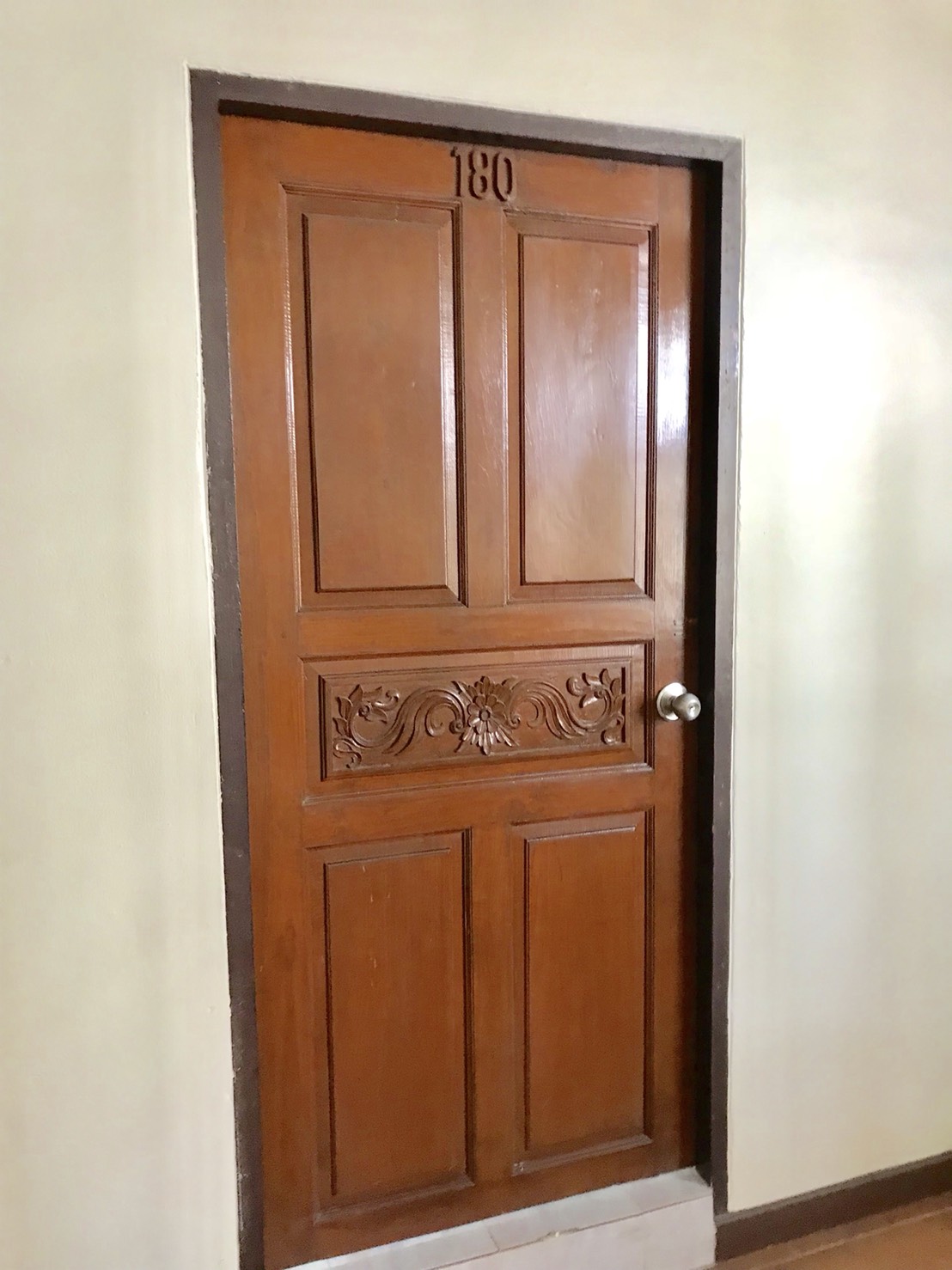ขายคอนโด หนึ่งคอนโดมิเนียม รัตนาธิเบศร์ (Nueng Condominium Rattanathibet) ติดรถไฟฟ้าสายสีม่วง