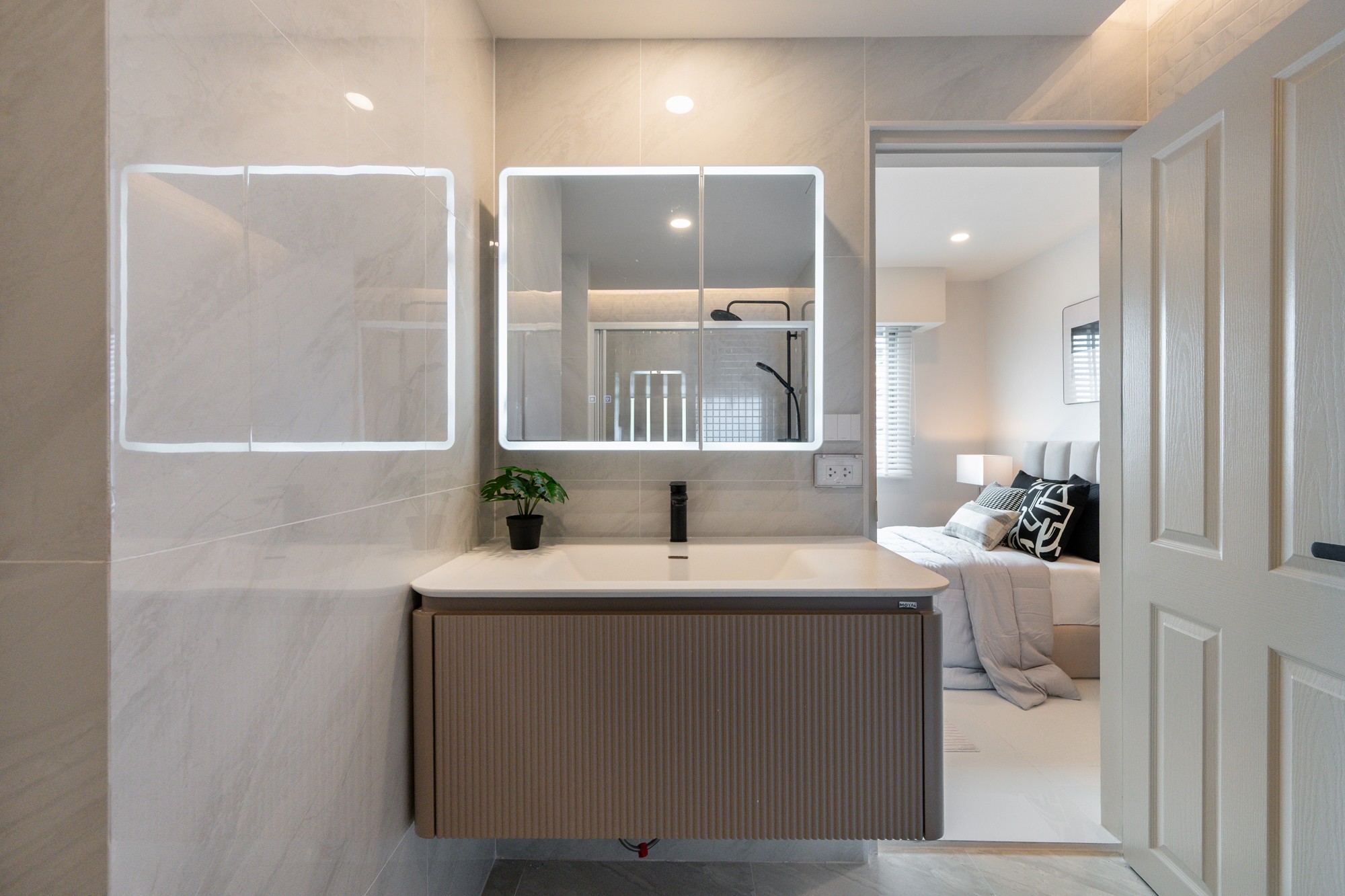 ขายคอนโด EXECUTIVE REGENT CONDO ห้องใหญ่ 140 ตร.ม. | 4 ห้องนอน 2 ห้องน้ำ