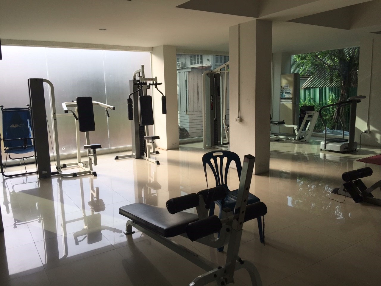 คอนโด แฮปปี้ ลิฟวิ่ง รัชดา 18 Happy Living Ratchada 18 ให้เช่า 2 ห้องนอน 2 ห้องน้ำ 1 ห้องรับแขก 1ห้องครัว เนื้อที่ 67ตรม.