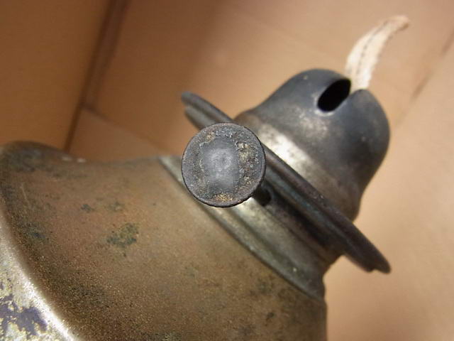 ตะเกียงลาน เก่าเก็บ .เป็นตัวตะเกียงไม่มีลาน ...Made in USA