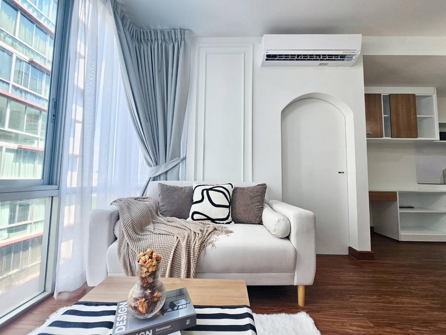 🔥 ขายคอนโดรีโนเวทใหม่ พร้อมเข้าอยู่! 🔥 The IRIS Rama 9 - Srinakarin (ดิ ไอริส พระราม 9 - ศรีนครินทร์)