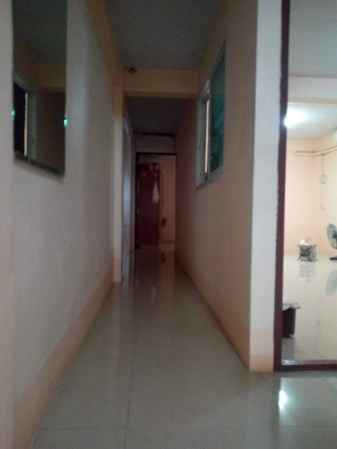 ขายตึกแถว 5 ชั้น ขนาด 25 ตร.วา ( พร้อมกิจการห้องเช่า 14 ห้อง ) ตั้งอยู่ถนนประชาสงเคราะห์ ซอย 16