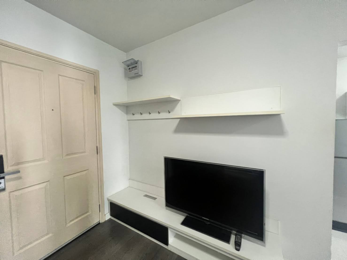 ให้เช่าคอนโด dcondo Campus Resort Bangna (ดีคอนโด แคมปัส รีสอร์ท บางนา ) ห้องสวย แต่งครบ