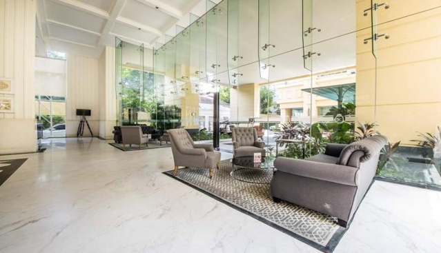 ให้เช่าคอนโด Royce Private Residences (รอย์ช ไพรเวท เรสซิเดนซ์ส) 2 ห้องนอน 2 ห้องน้ำ ขนาด 111.33 ตรม