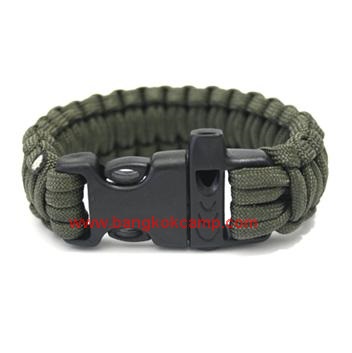 สายรัดข้อมือ (สีดำ) PARACORD BRACELET ถักจากเชือกพาราคอด PARACORD550 รับน้ำหนักได้550ปอนด์ รุ่นใหม่มี นกหวีด