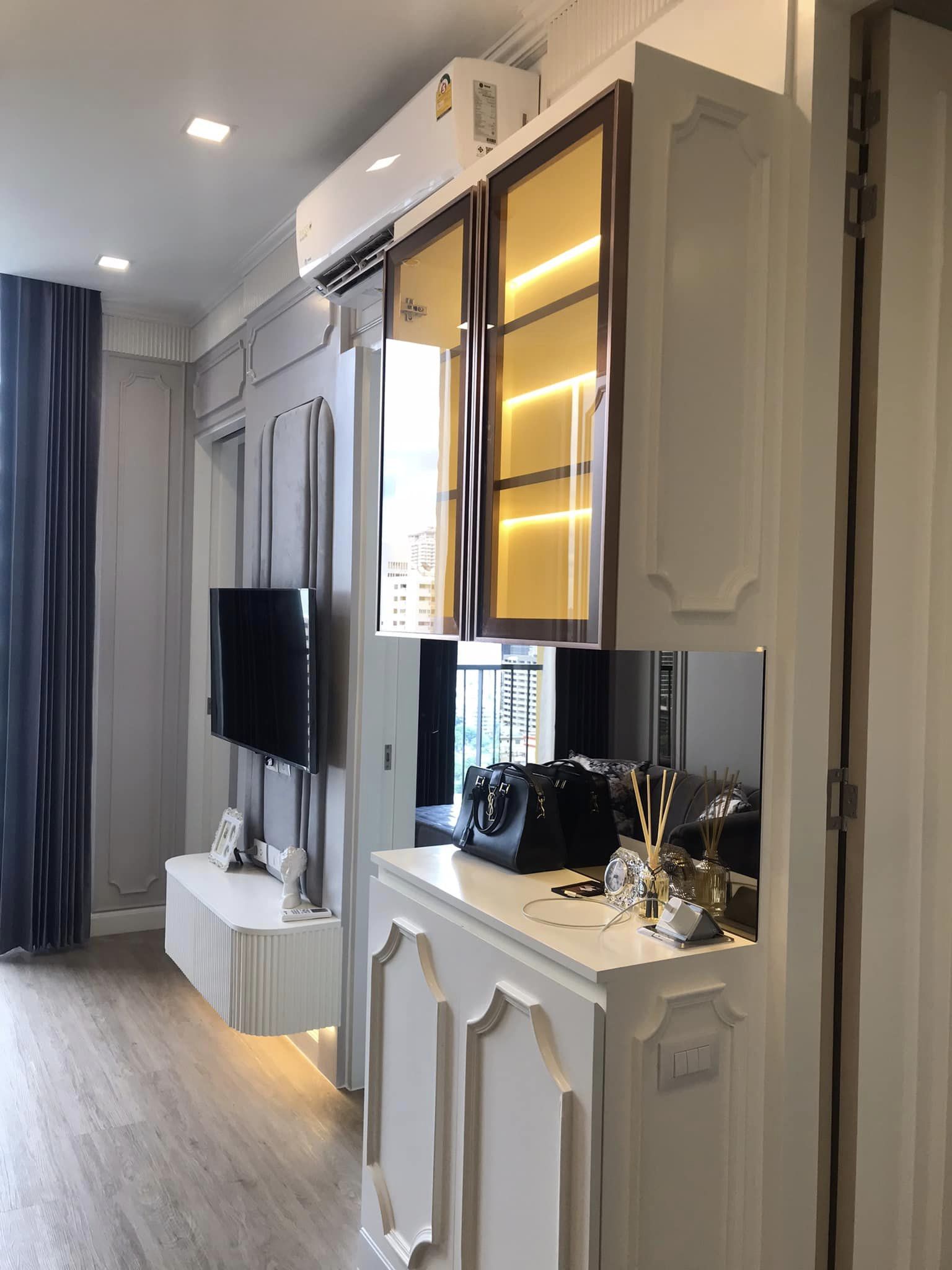 ให้เช่าคอนโด Noble State 39 : โนเบิล สเตท 39 ตกแต่งสไตล์โมเดิร์นคลาสสิค 1 ห้องนอน