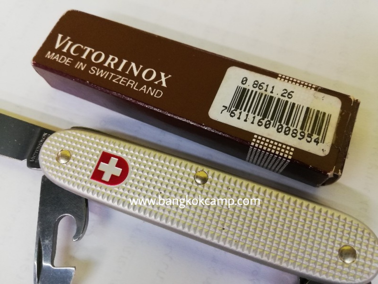 Victorinox Pioneer Alox in silver - 0.8611.26 โลโก้เก่า (หายาก NIB)