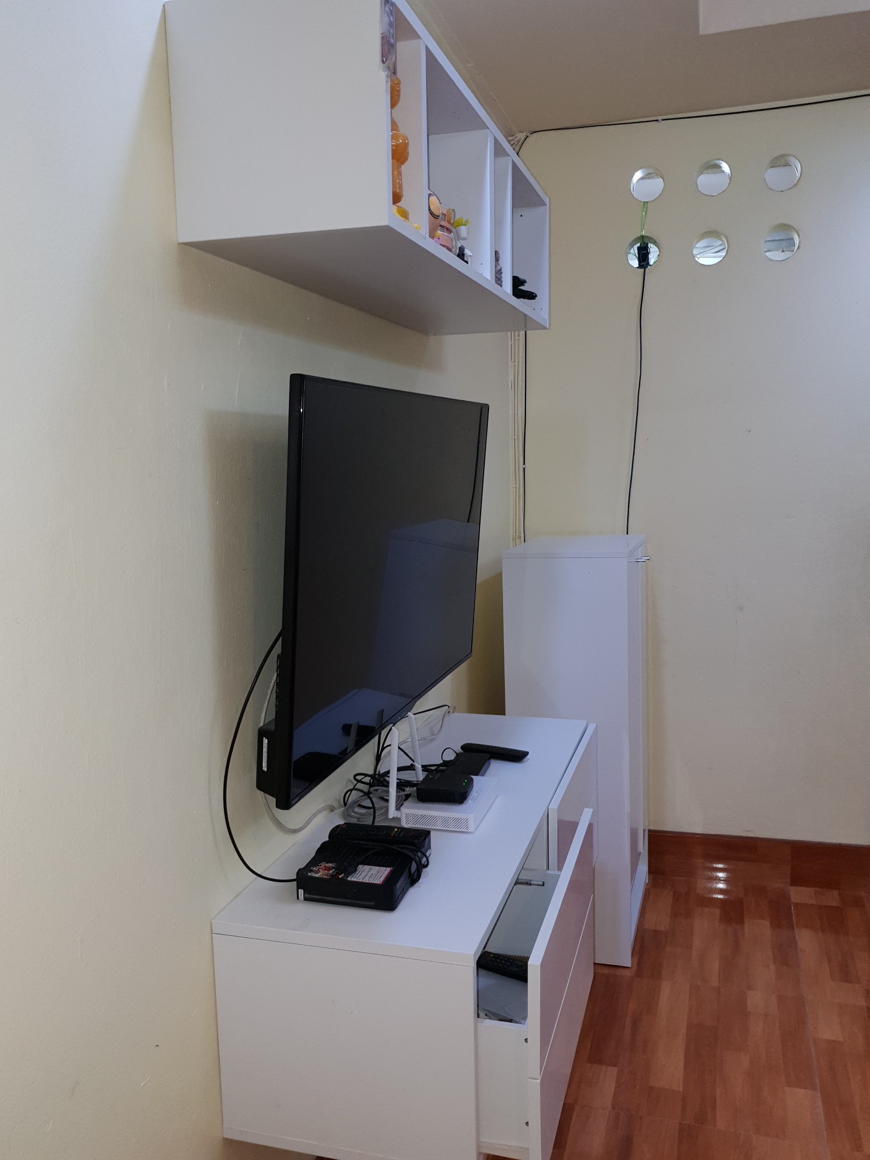 ขาย / เช่าบ้านแฝด 2 ชั้น หมู่บ้าน รังสิยา ซ.อุดมสุข 58 ถ.สุขุมวิท 103 ขายราคา 5.5 ล้าน 3 ห้องนอน