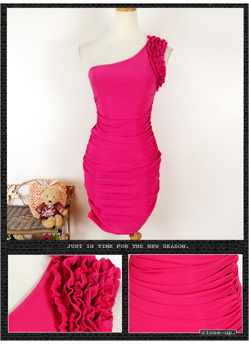 DRESS ชุดเดรสออกงาน เข้ารูป น่ารัก เปิดไหล่ สีชมพูบานเย็น ใส่ไปงานแต่งงาน สวยมาก